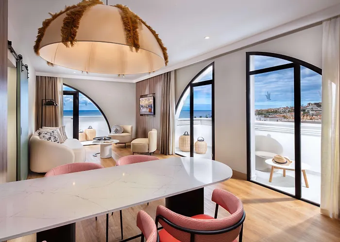 호텔 Princess Inspire Tenerife - Adults Only 4*